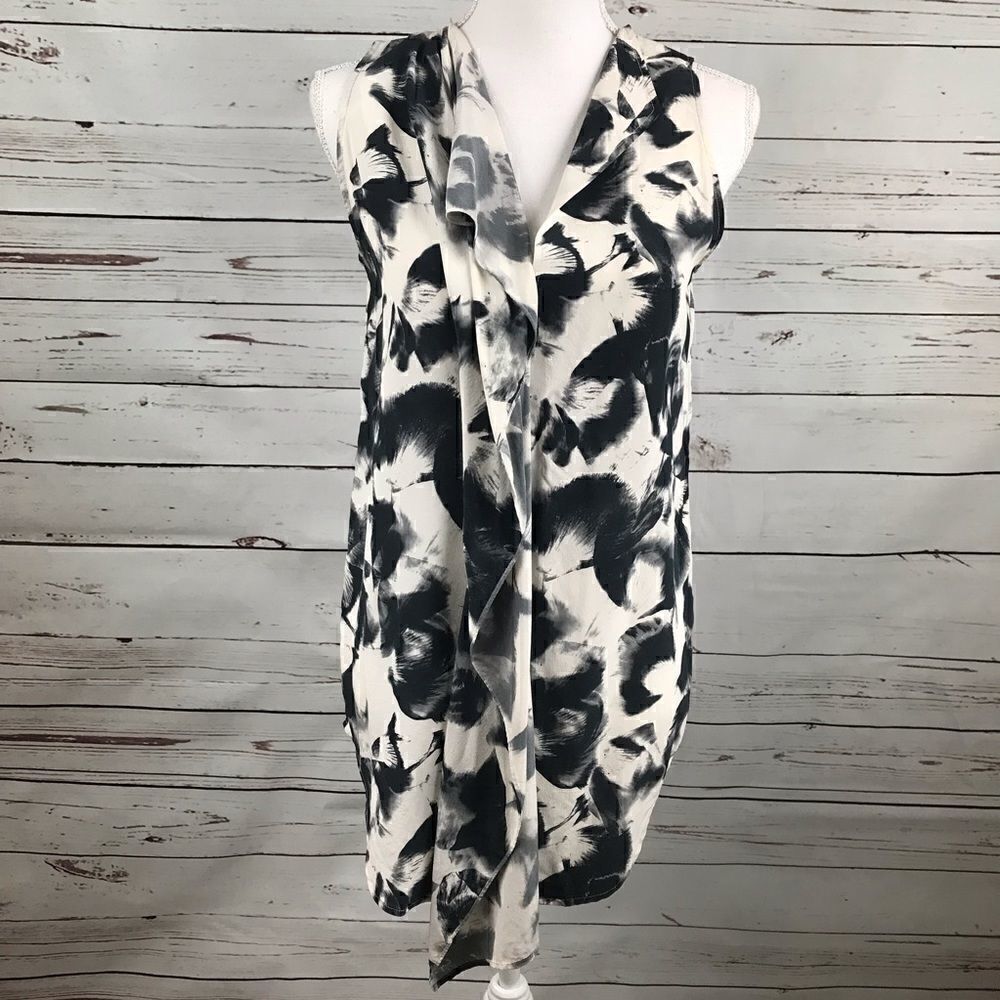 Leith Black White Floral Sleeveless 100% Silk tank